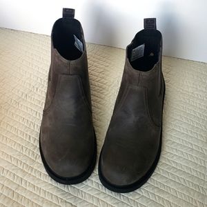 UGG BIG KIDS K BOLDEN BOOTS